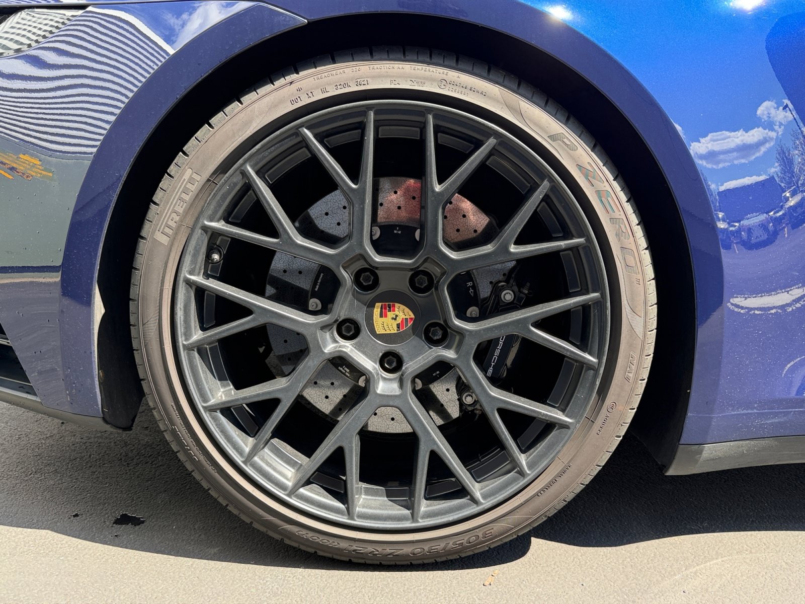 Used 2024 Porsche 911 Carrera GTS RWD image 9