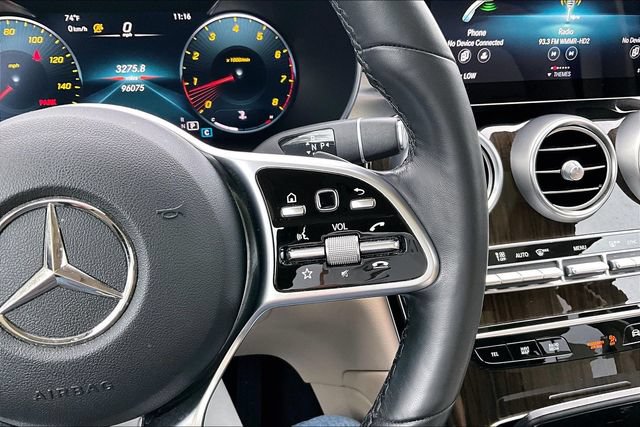 Used 2021 Mercedes-Benz GLC 300 4MATIC image 15