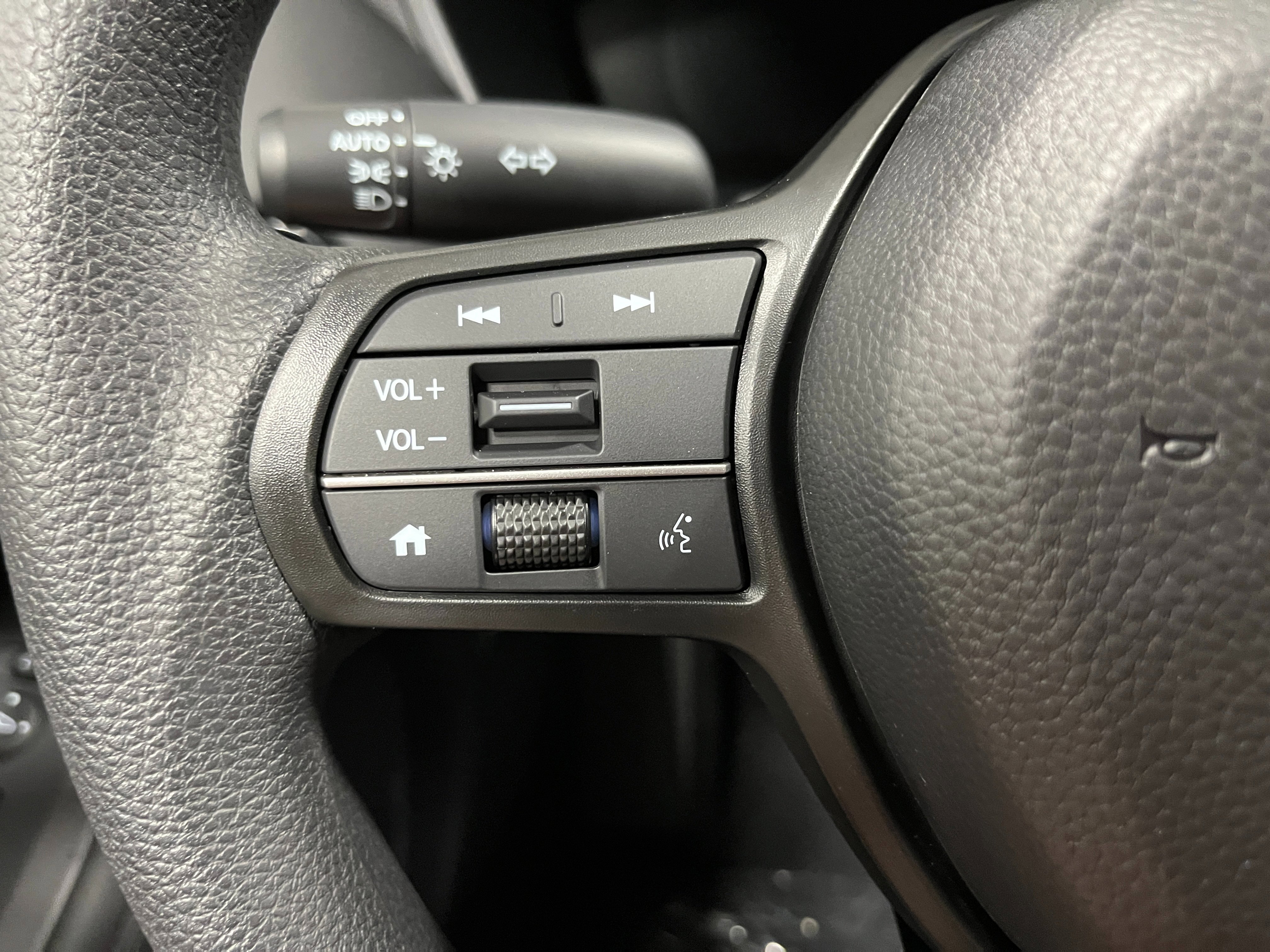 Certified 2026 Honda HR-V LX image 16