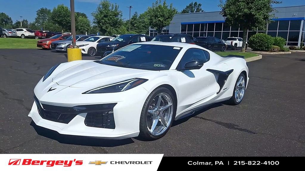 New 2025 Chevrolet Corvette E-Ray image 4