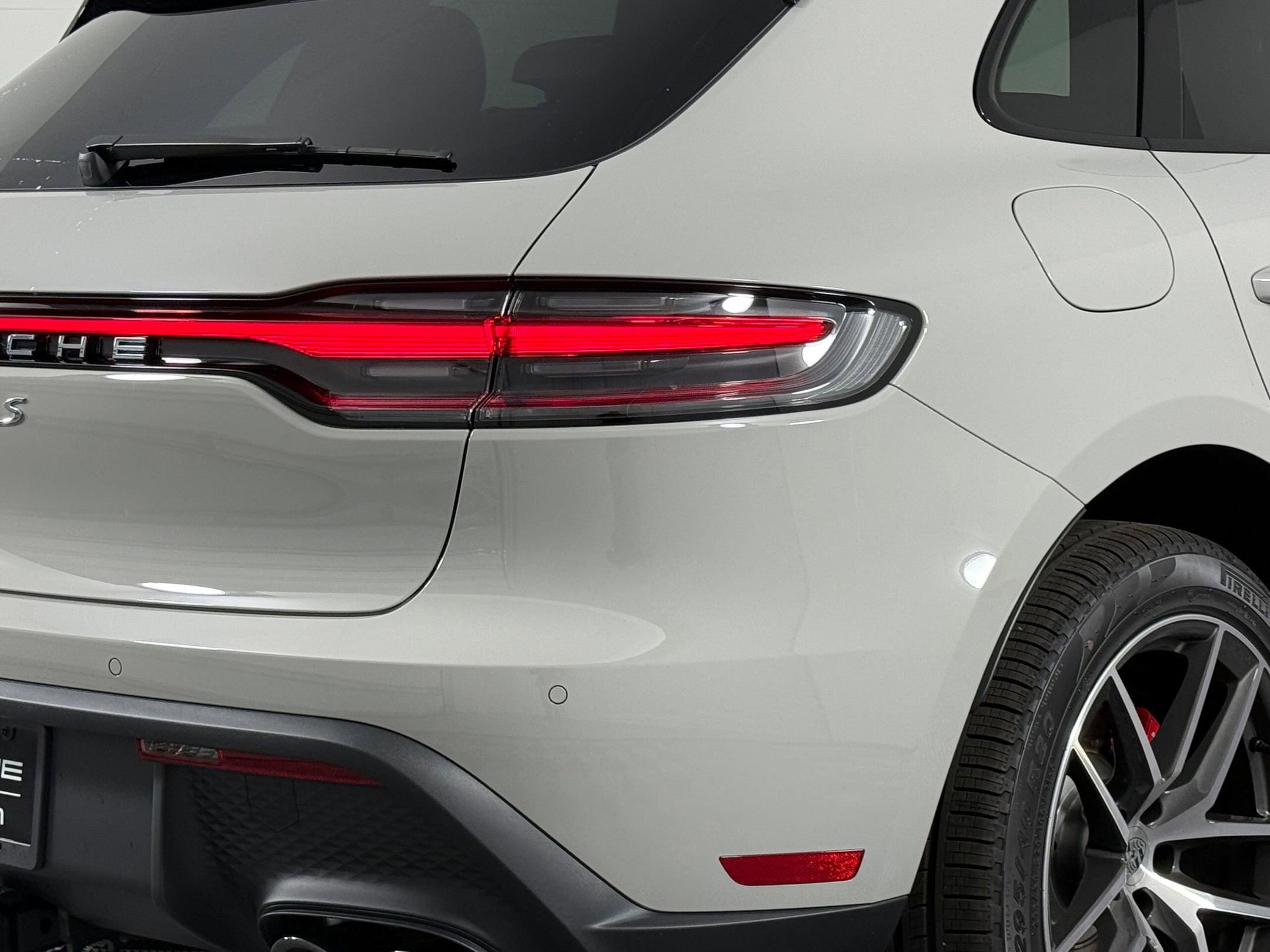 Certified 2026 Porsche Macan S AWD/4WD image 13