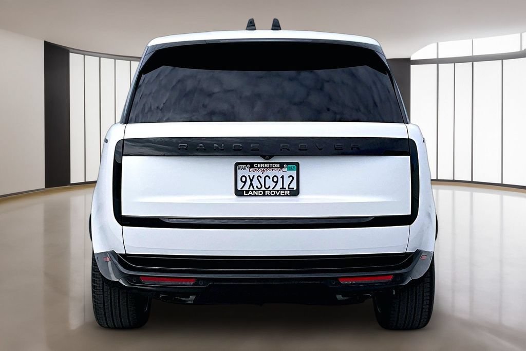 Certified 2025 Land Rover Range Rover Autobiography AWD/4WD image 5