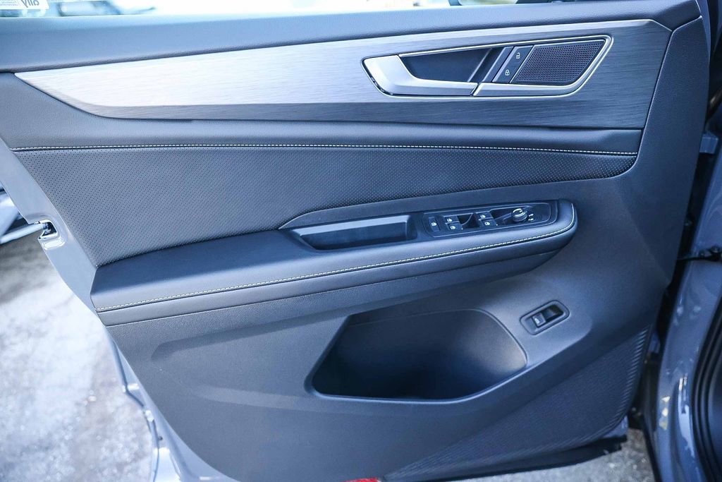 New 2026 Volkswagen Atlas Cross Sport SE image 33