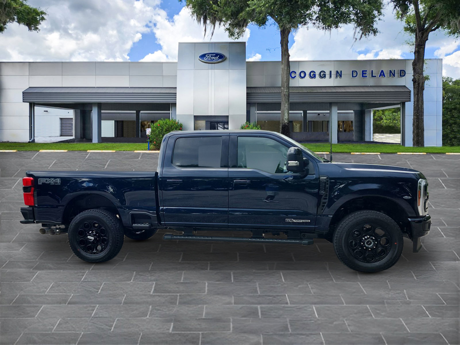 New 2025 Ford F250 Lariat w/ Lariat Ultimate Package image 6