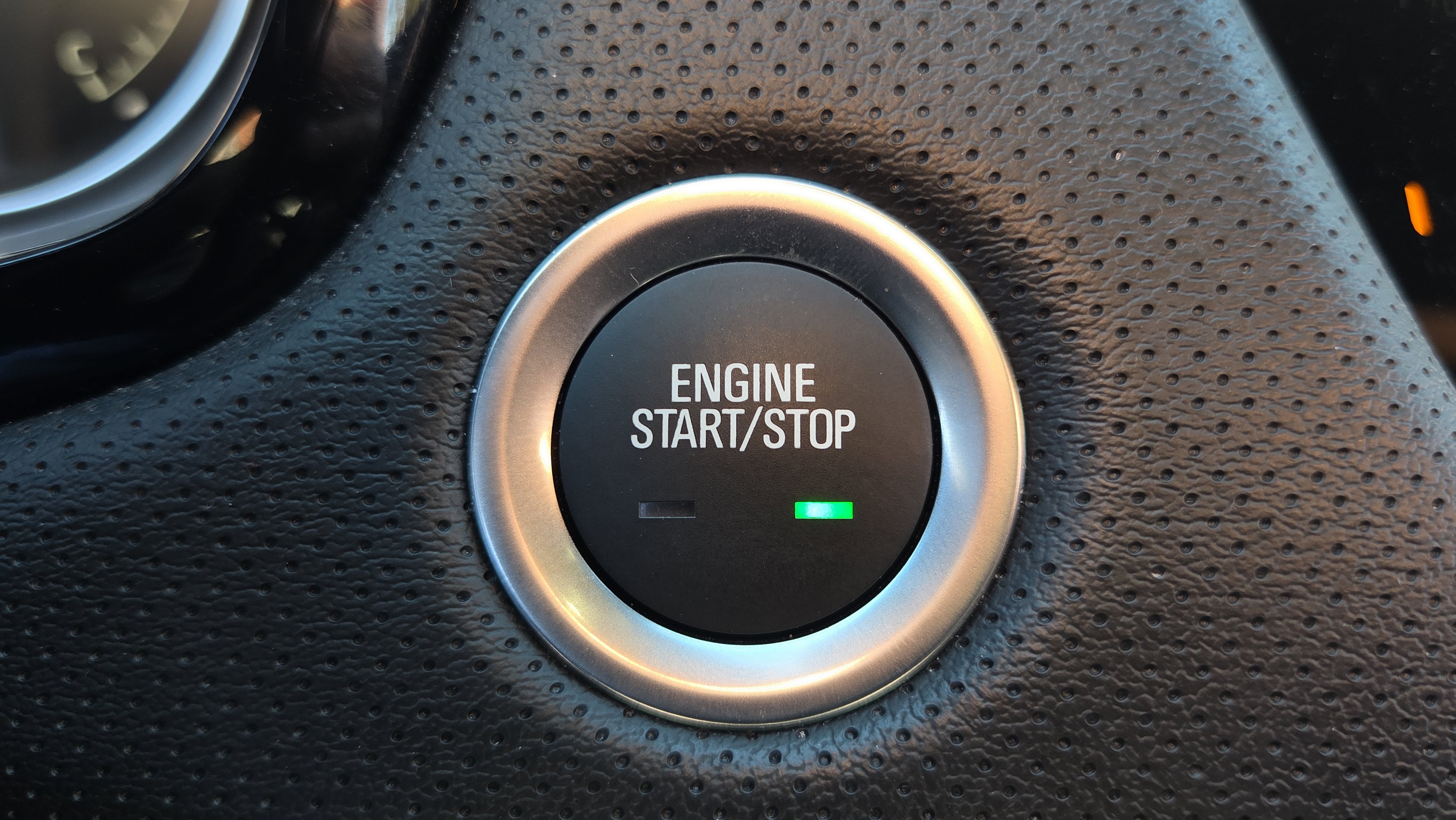 Used 2025 Cadillac XT5 Premium Luxury image 16