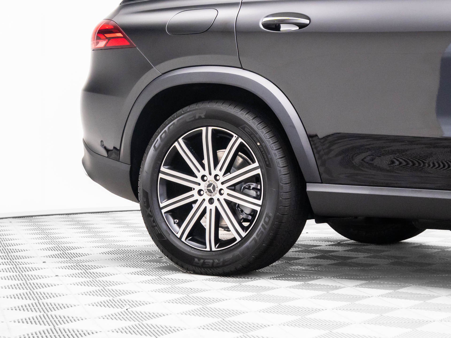 New 2026 Mercedes-Benz GLE 350 4MATIC image 31