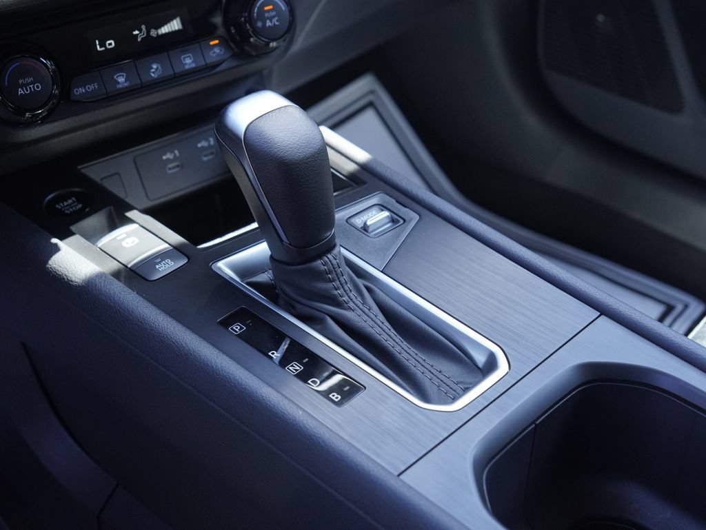 New 2026 Nissan Kicks SV w/ Interior Electronics Package FWD image 18