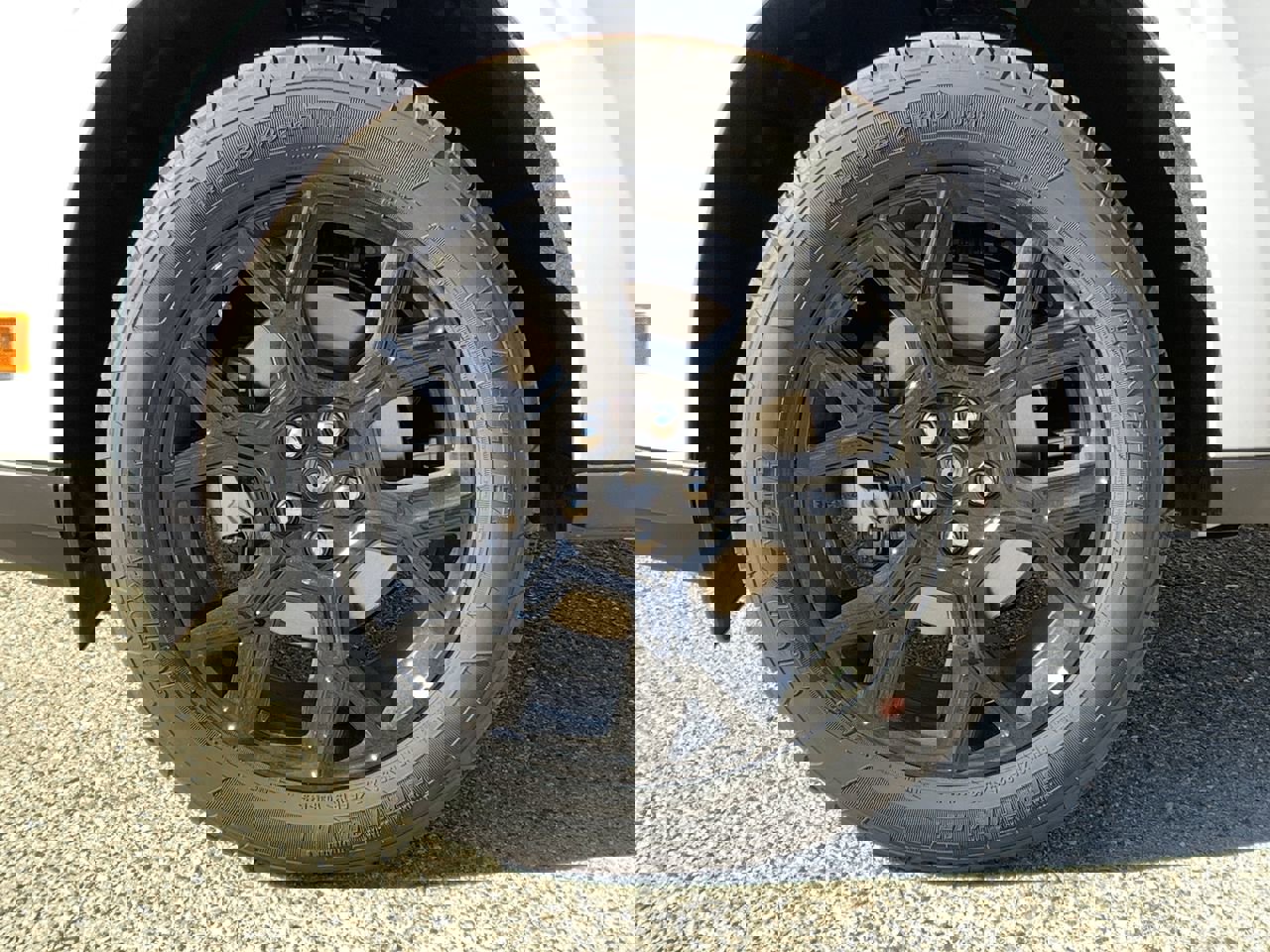 New 2025 Ford Maverick XLT w/ XLT Luxury Package image 12