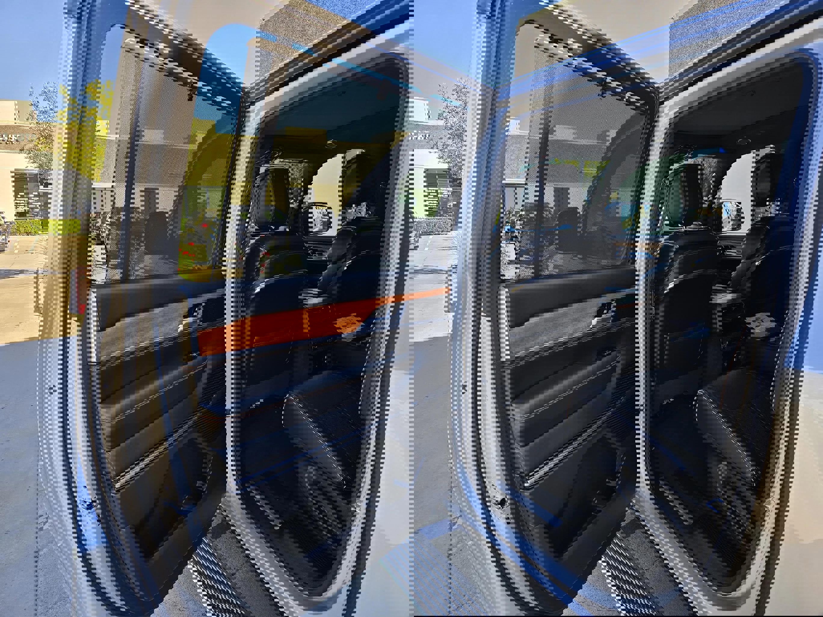 Used 2024 Jeep Grand Wagoneer L Series III image 79