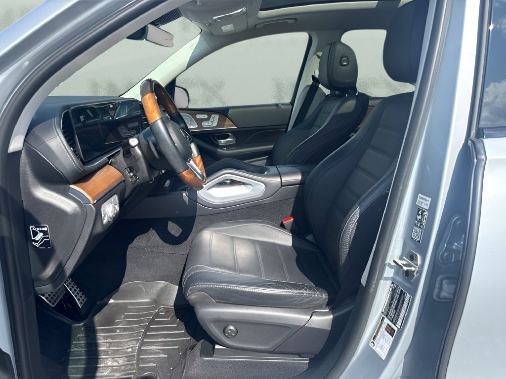 Used 2022 Mercedes-Benz GLS 450 4MATIC image 9