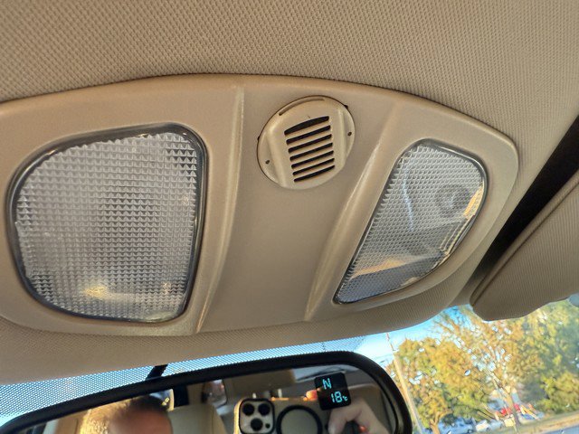 Used 2005 Chevrolet Equinox LT w/ Preferred Equipment Group image 26