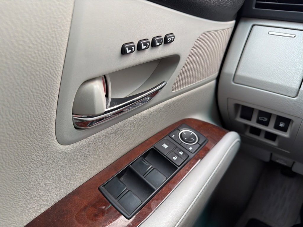 Used 2011 Lexus RX 350 2WD image 18