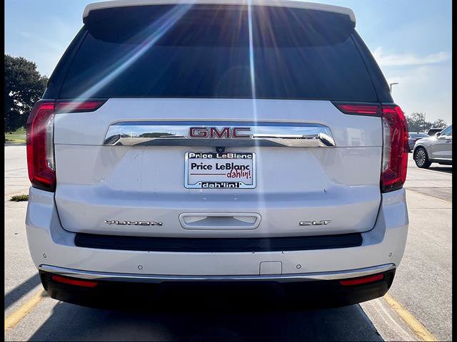 Used 2022 GMC Yukon XL SLT w/ SLT Luxury Package RWD image 4