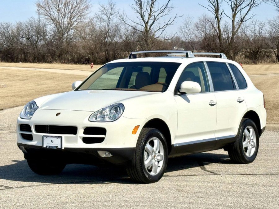 Used 2004 Porsche Cayenne S image 8