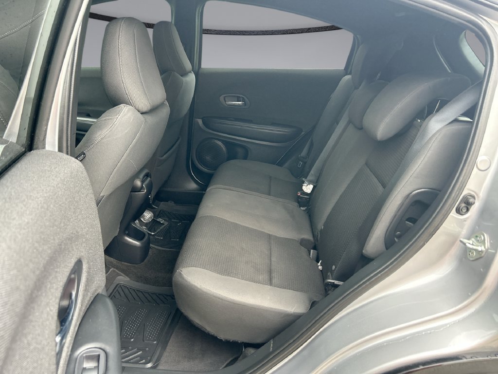 Used 2022 Honda HR-V Sport image 25