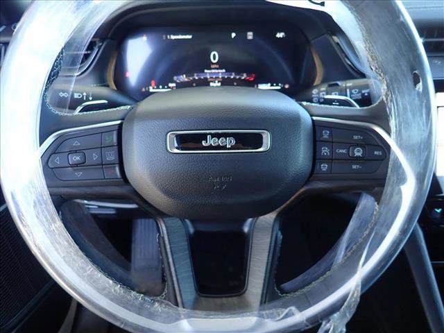 New 2026 Jeep Grand Cherokee Limited Reserve image 15