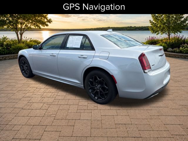 Used 2021 Chrysler 300 Touring L w/ Popular Equipment Group AWD/4WD image 5