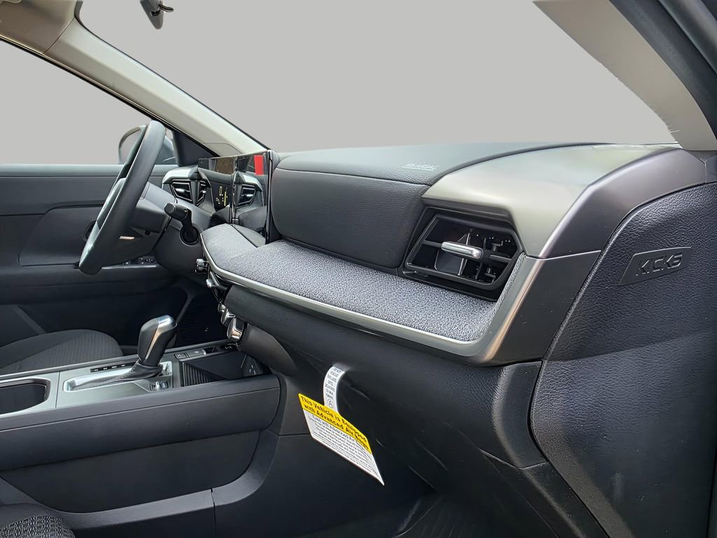 New 2026 Nissan Kicks S image 10