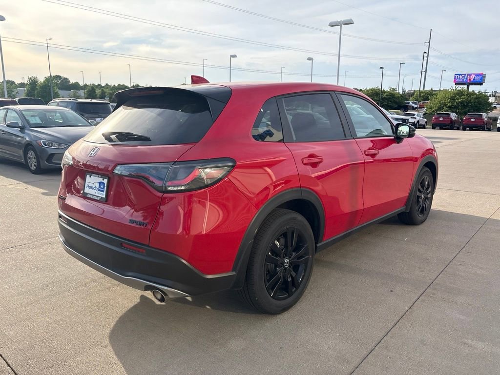 Certified 2026 Honda HR-V Sport image 4