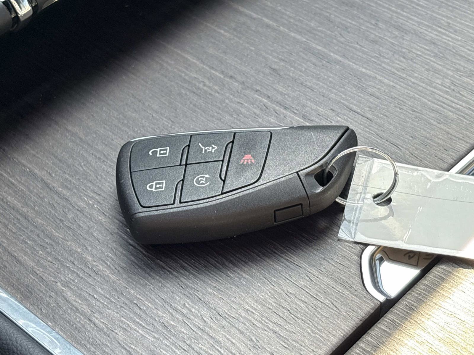 Certified 2024 GMC Acadia Denali w/ Super Cruise Package image 35