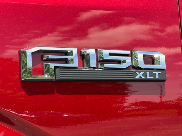 Used 2017 Ford F150 XLT w/ Equipment Group 302A Luxury AWD/4WD image 2