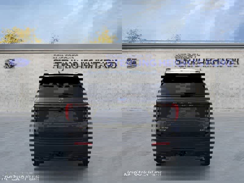 New 2026 Ford Explorer Active image 5