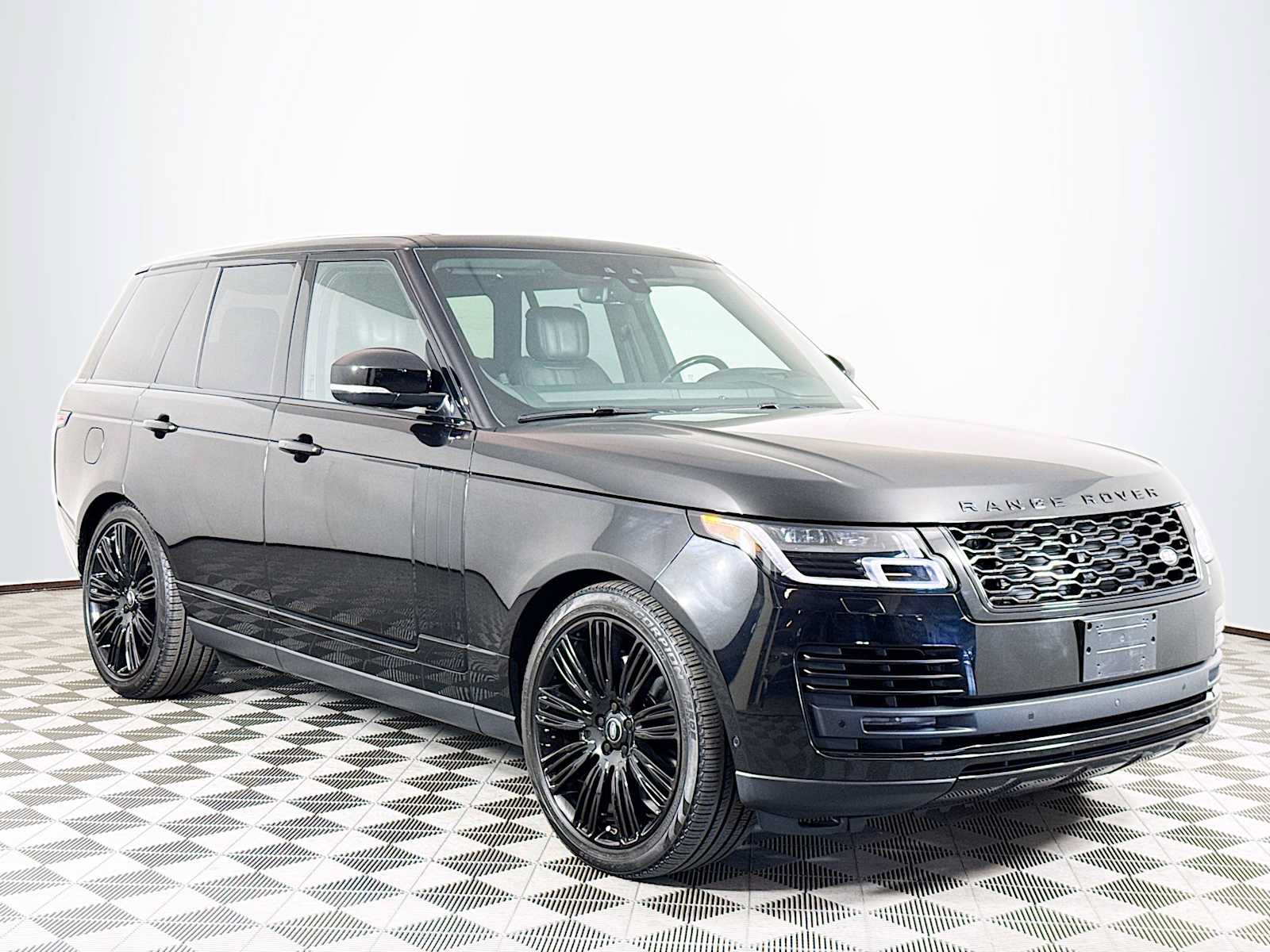 Used 2021 Land Rover Range Rover P525 Westminster Edition AWD/4WD image 3