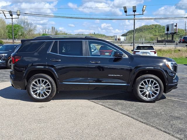 New 2026 GMC Terrain Denali w/ LPO, Floor Liner Package AWD/4WD image 8