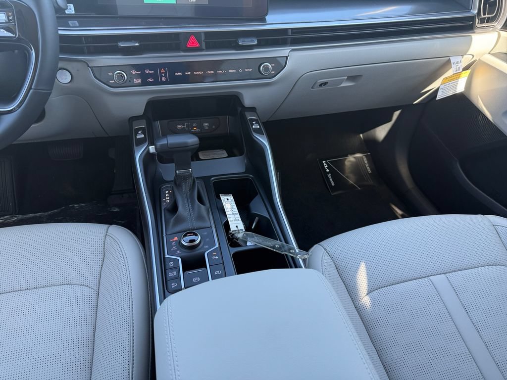 New 2026 Kia Sorento S AWD/4WD image 11