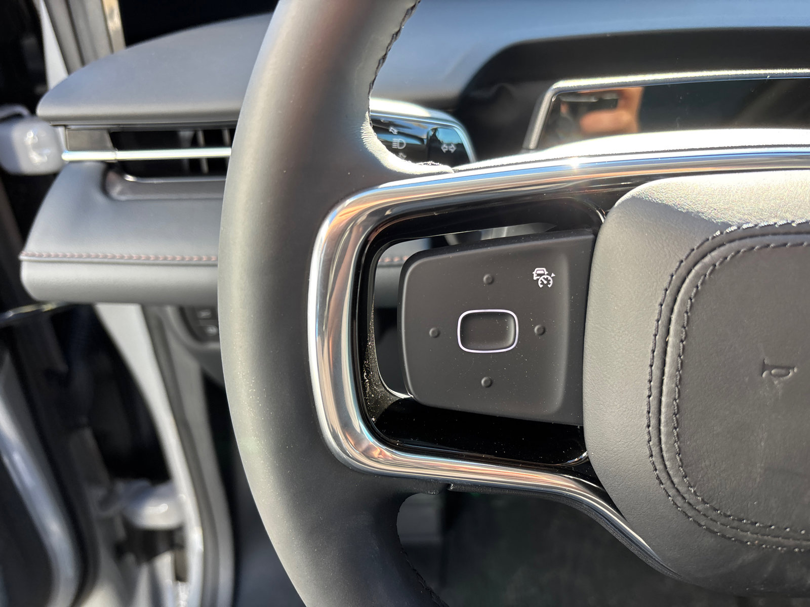 New 2026 Lincoln Nautilus Premier w/ Equipment Group 102A image 17