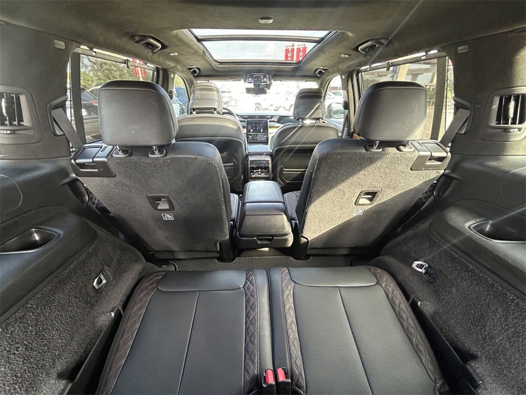 Used 2024 Jeep Grand Cherokee L Summit image 14