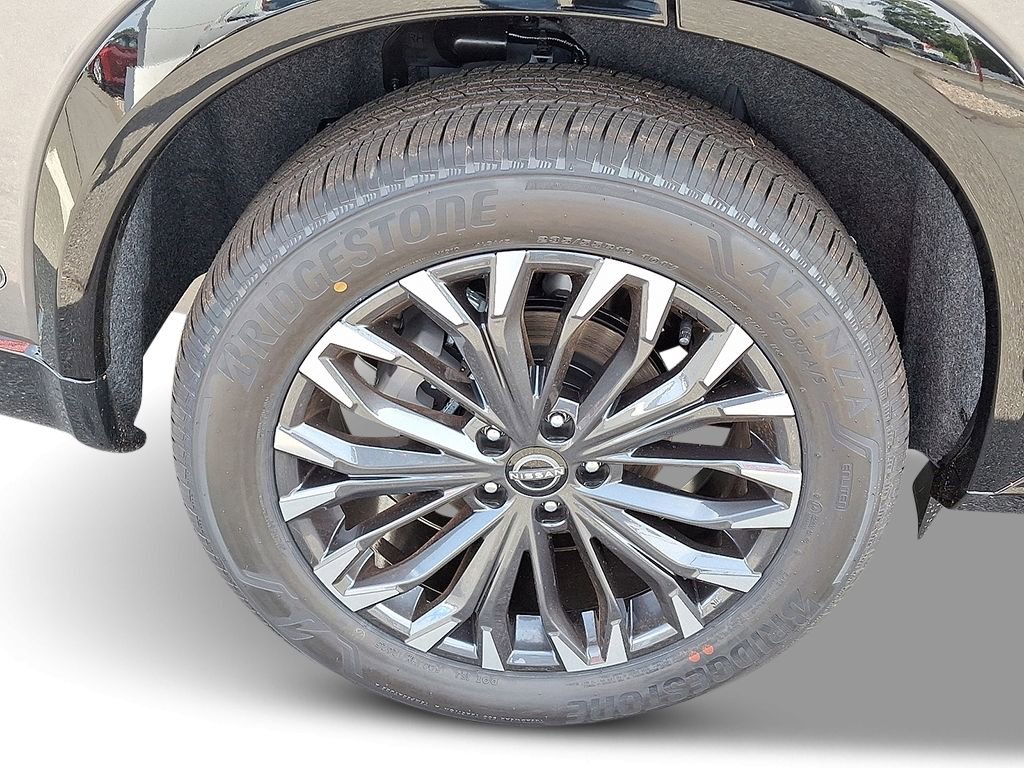 New 2026 Nissan Rogue Platinum image 9