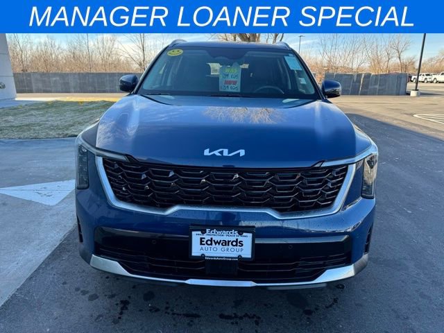 New 2025 Kia Sorento S image 4