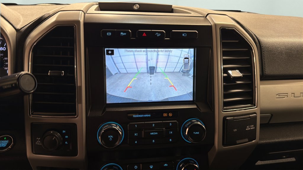 Used 2019 Ford F350 Lariat w/ Lariat Ultimate Package AWD/4WD image 20