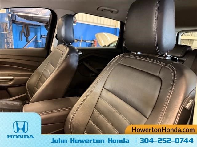 Used 2018 Ford Escape SEL w/ Ford Safe & Smart Package AWD/4WD image 5