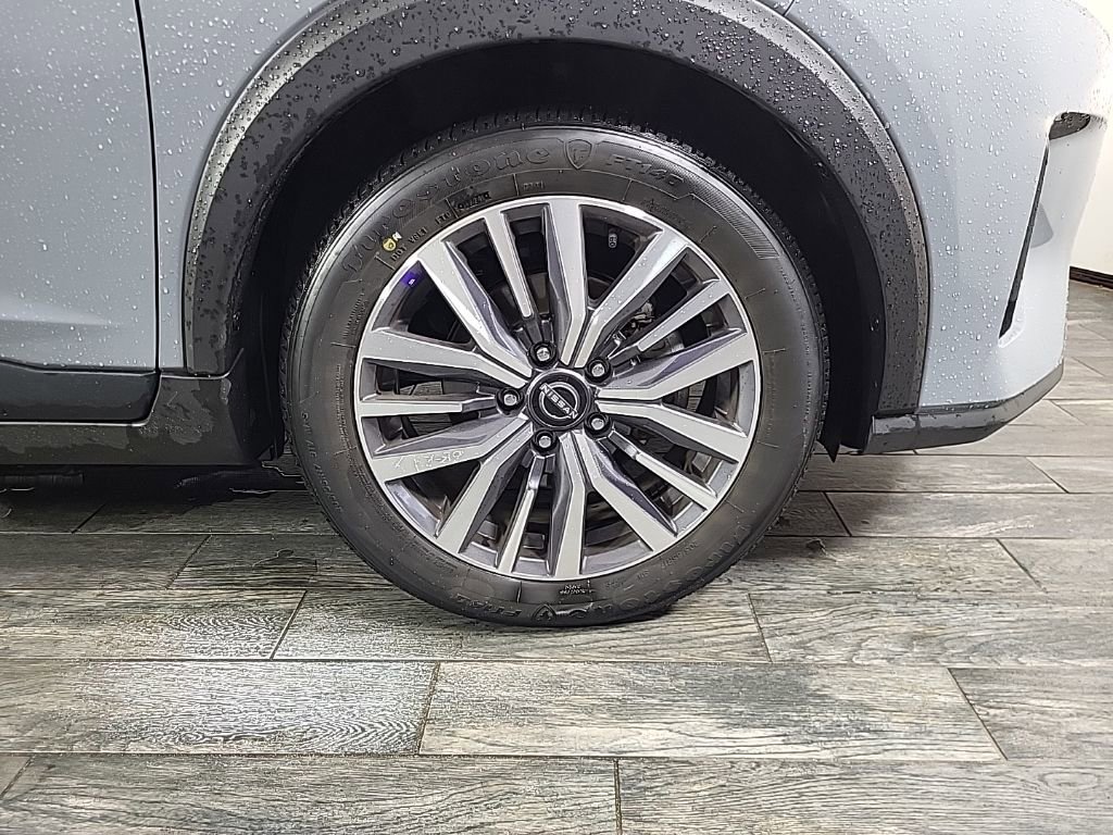 Used 2024 Nissan Kicks SV image 5