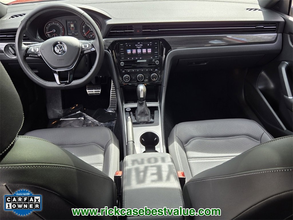 Used 2022 Volkswagen Passat 2.0T R-Line image 13