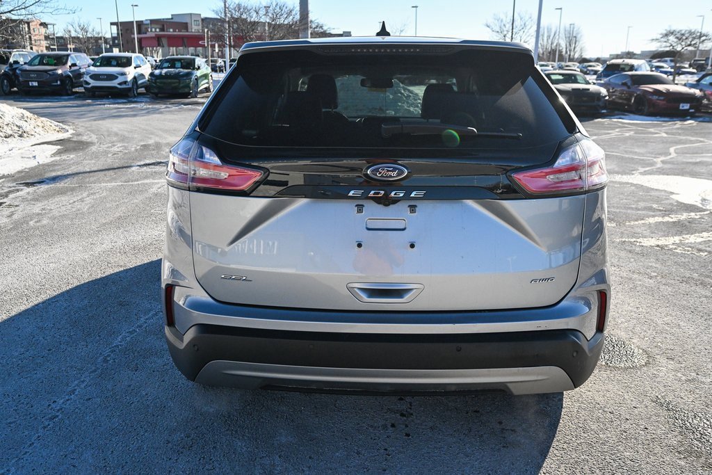 Used 2024 Ford Edge SEL w/ Convenience Package image 6