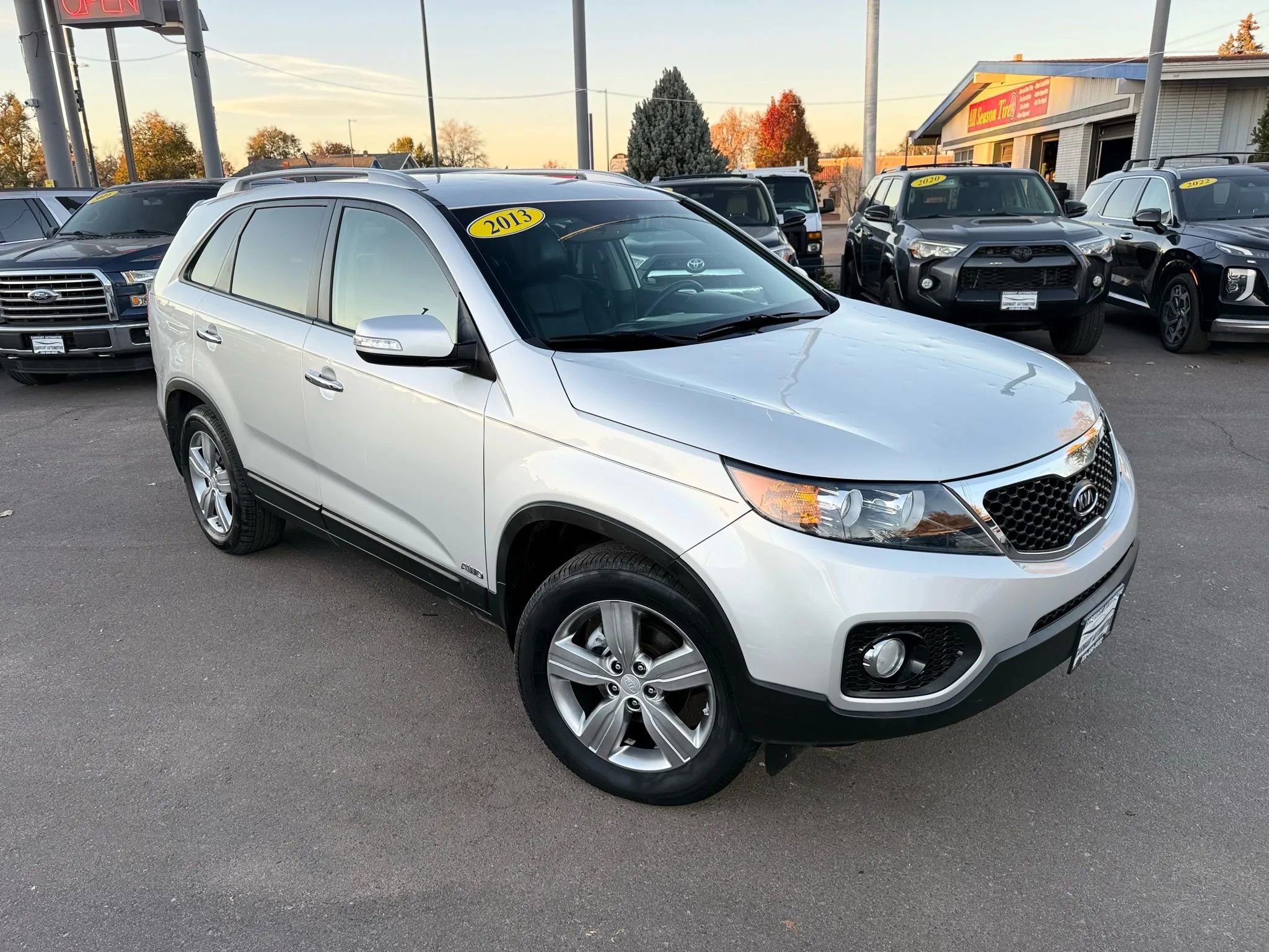 Used 2013 Kia Sorento EX AWD/4WD image 3