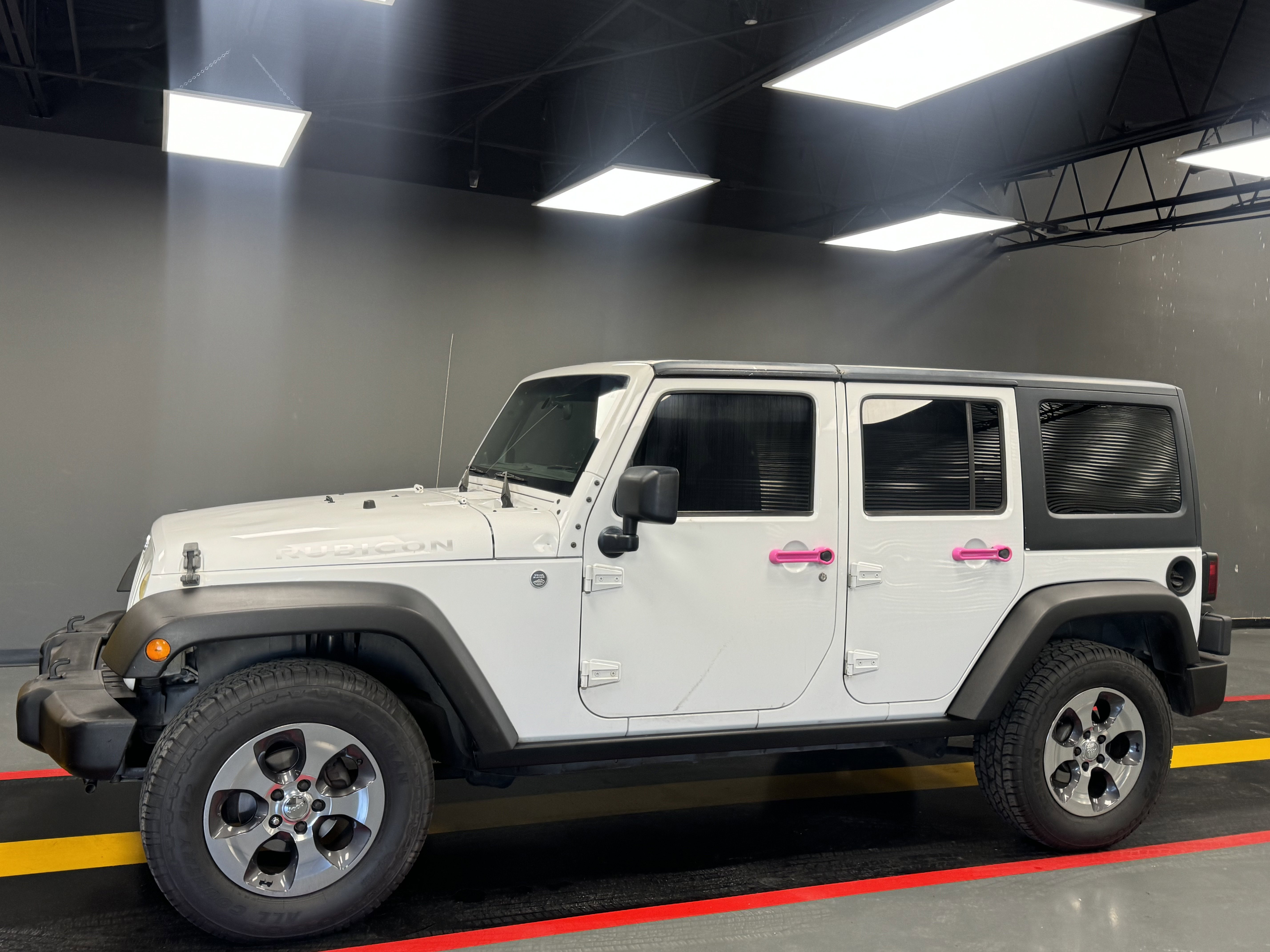 Used 2011 Jeep Wrangler Unlimited Rubicon w/ Trailer Tow Group image 2