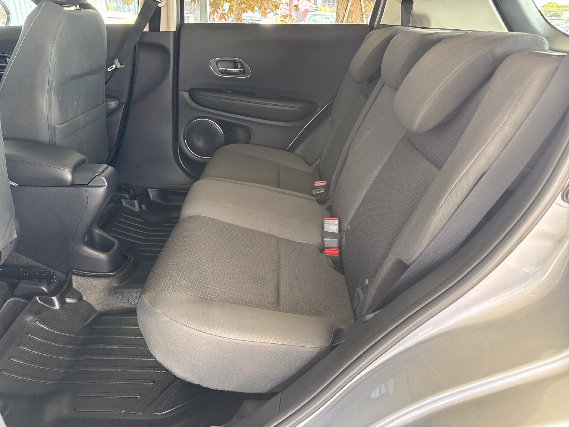 Used 2022 Honda HR-V EX image 21