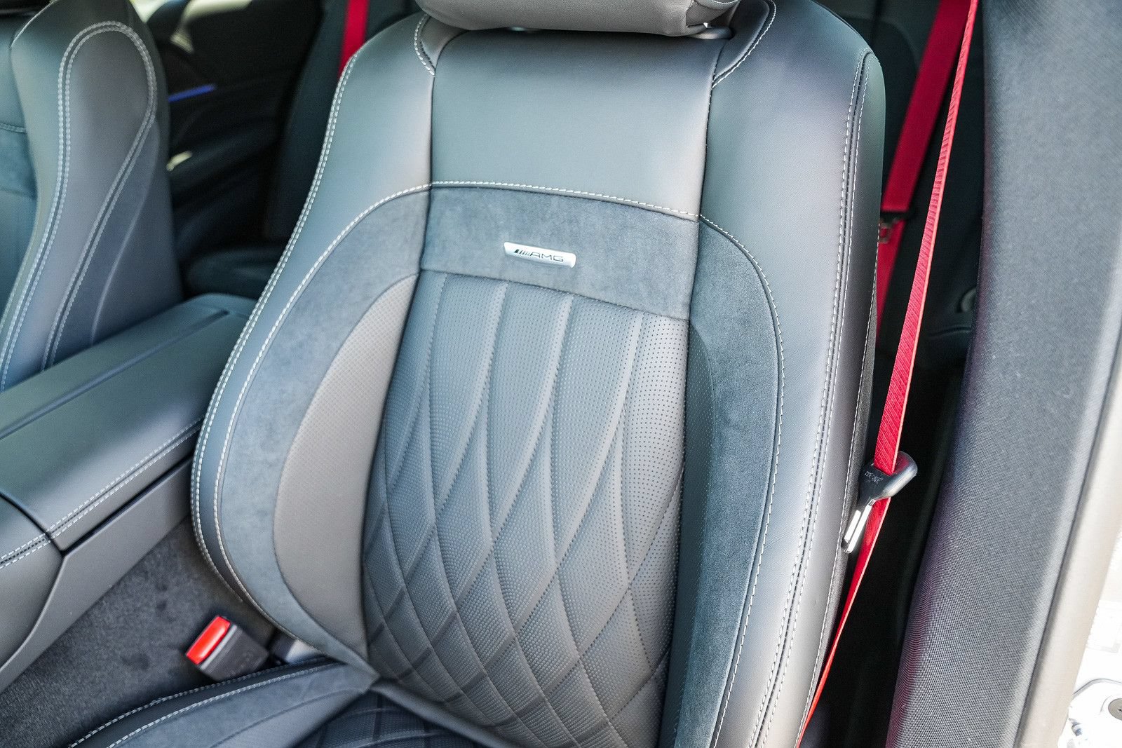 New 2026 Mercedes-Benz GLE 53 AMG 4MATIC Coupe image 25