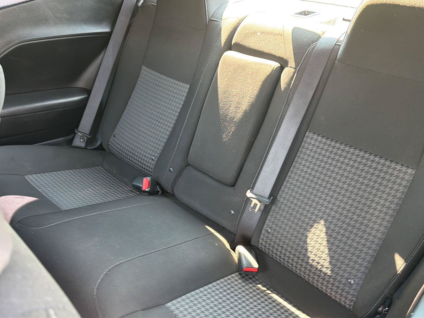 Used 2022 Dodge Challenger GT RWD image 11
