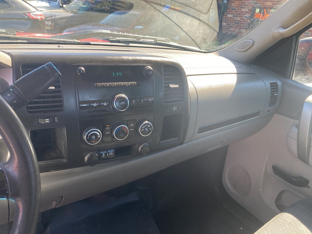 Used 2013 Chevrolet Silverado 3500 W/T RWD image 18