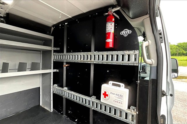 Used 2018 Ford Transit 250 130 Low Roof image 30