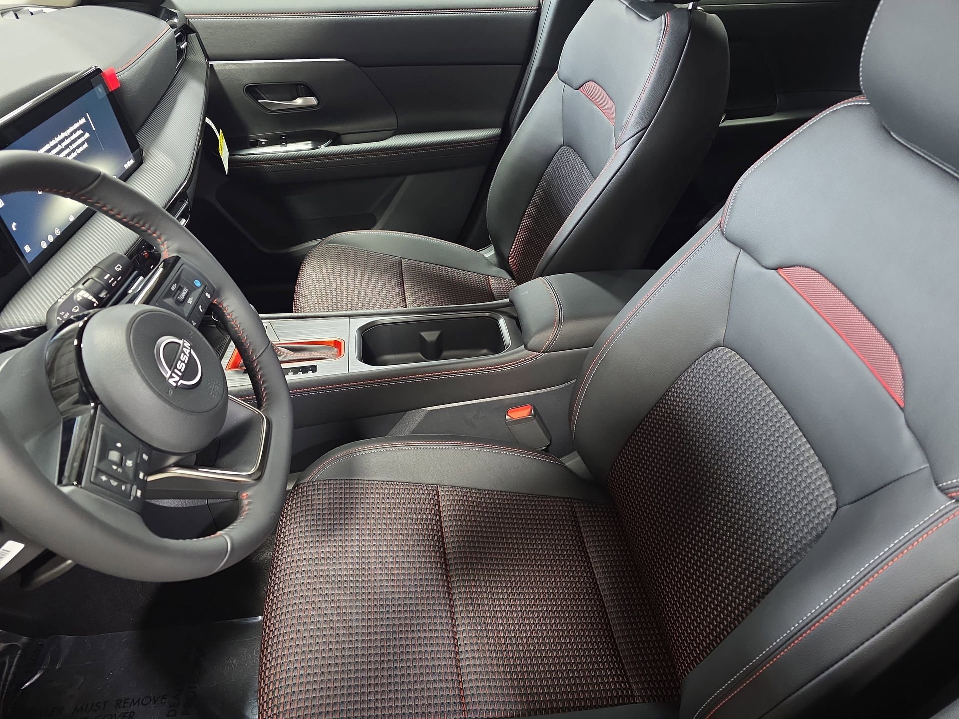 New 2026 Nissan Kicks SR FWD image 15