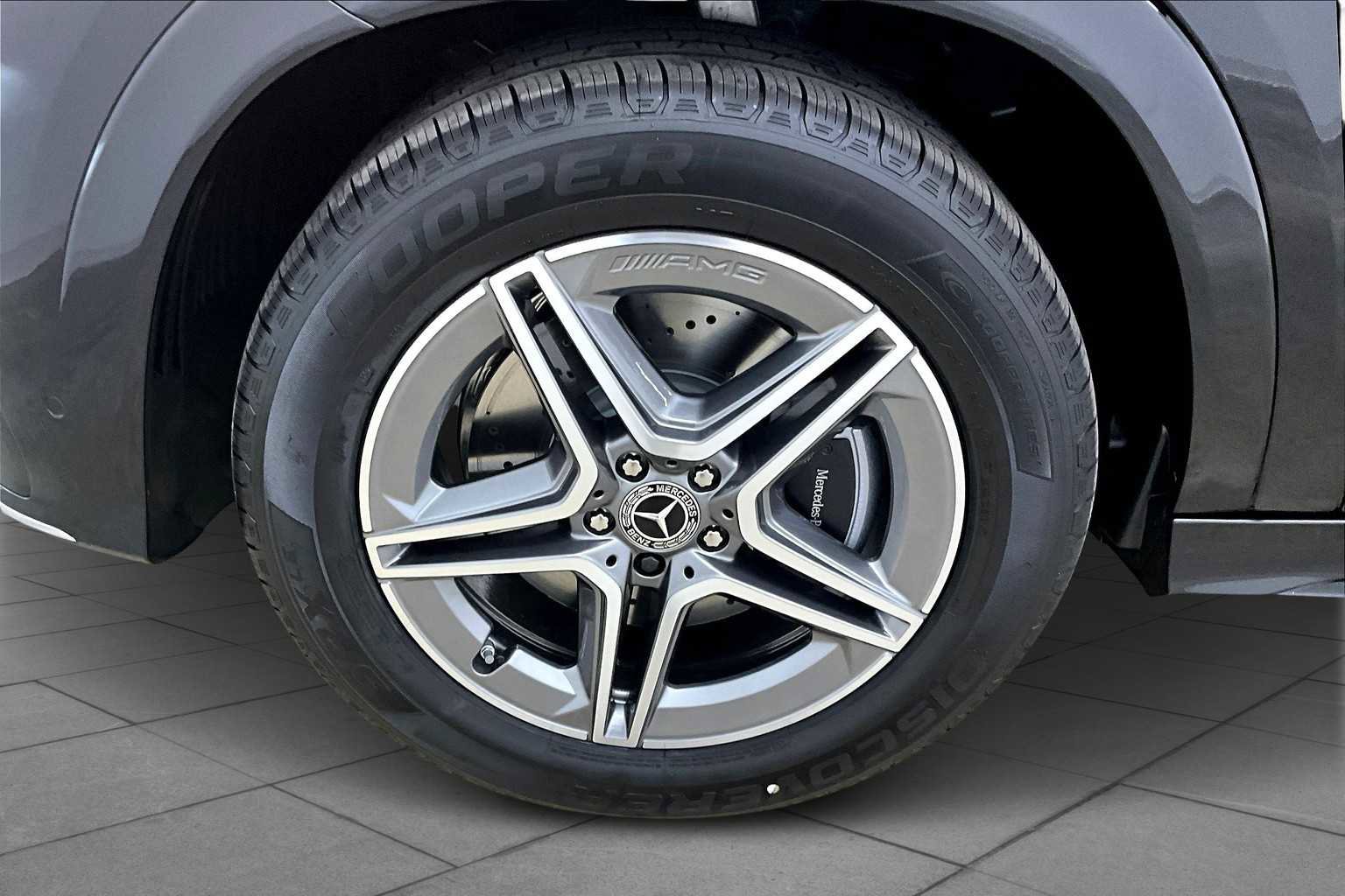 New 2026 Mercedes-Benz GLE 450 4MATIC image 11
