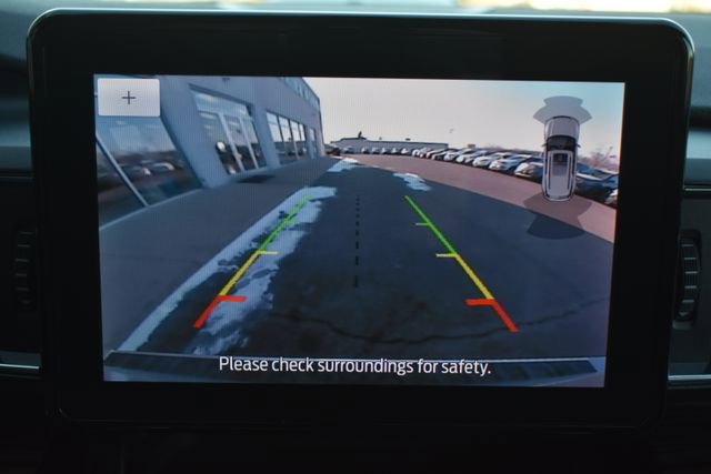 Used 2024 Ford Explorer Limited image 28