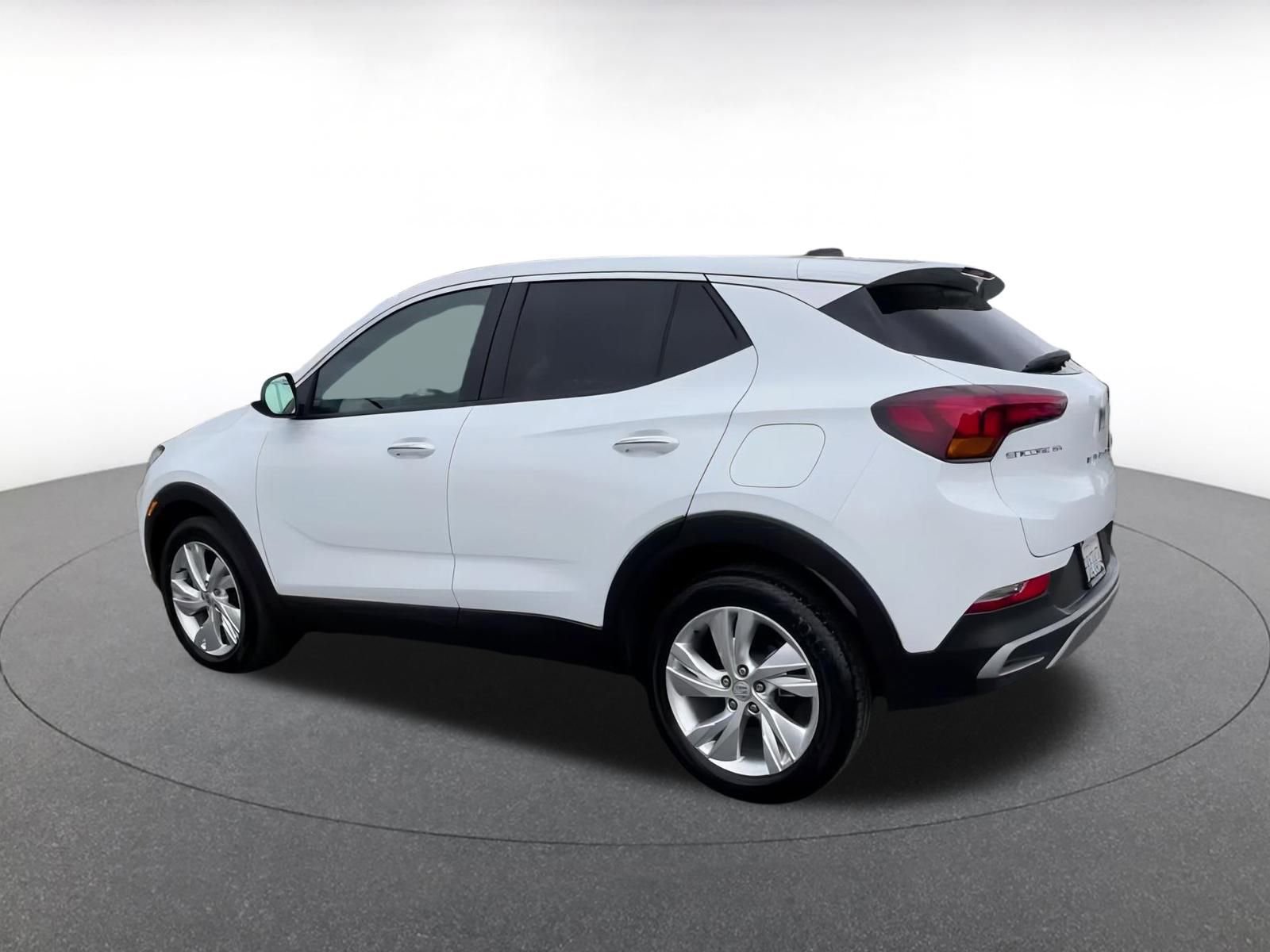 Used 2025 Buick Encore GX Preferred image 10