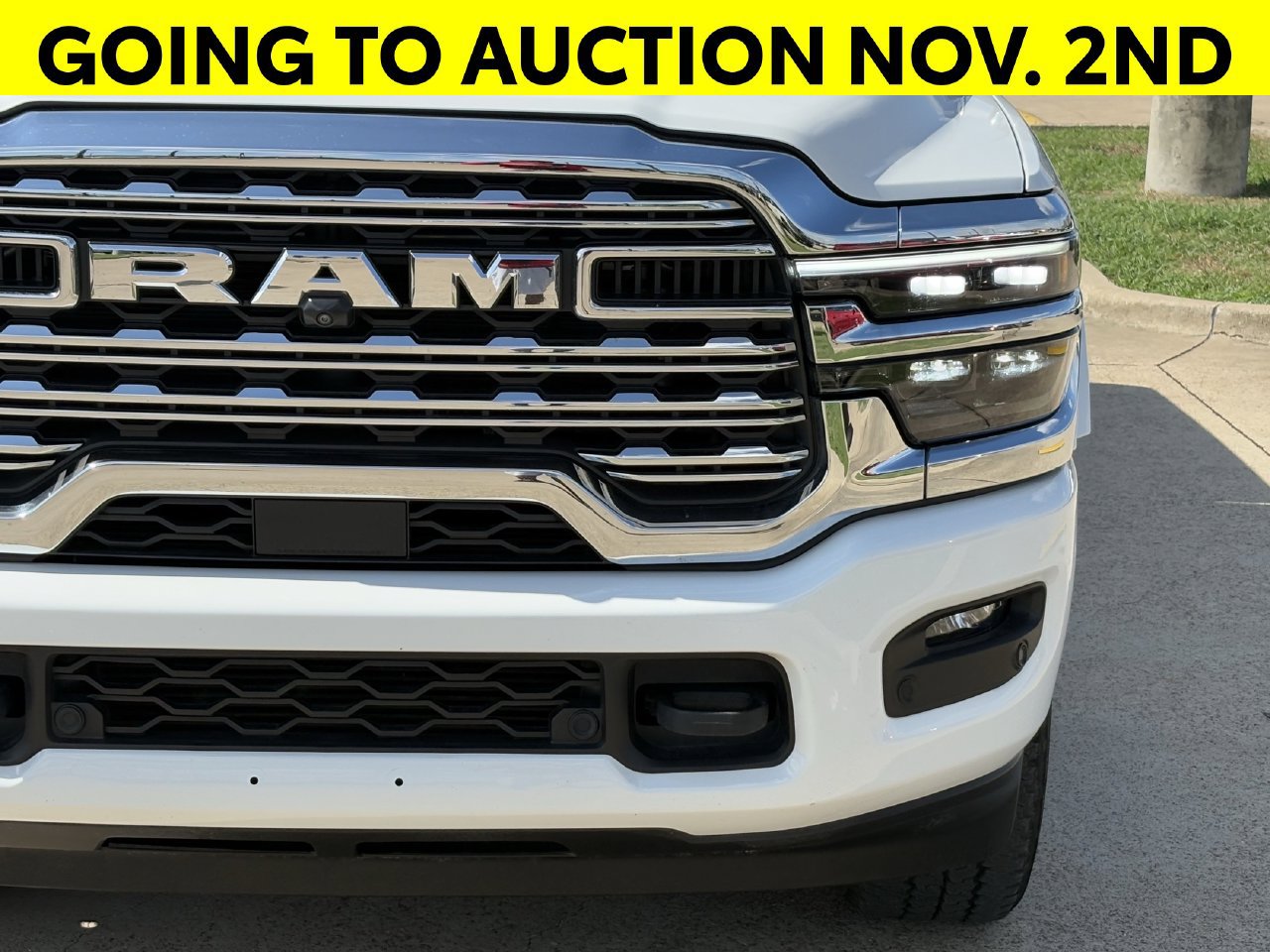 Used 2026 RAM 2500 Limited AWD/4WD image 8